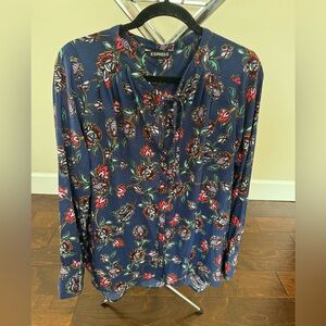Express Women's Navy Floral Blouse